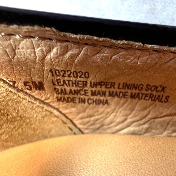 Sofft Womens Classic Pumps Size 7.5M Brown Suede Patent Leather Trim Peep Toe - Picture 12 of 12